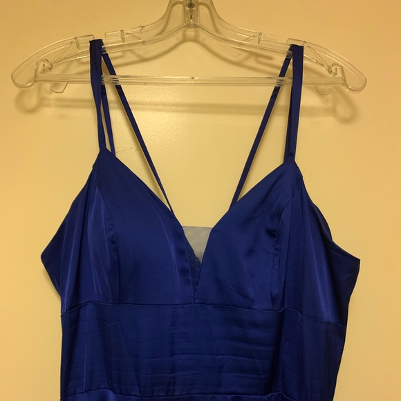 Natasha dress. GENTLY Worn ONCE! Has a slit along the front - Picture 2 of 9